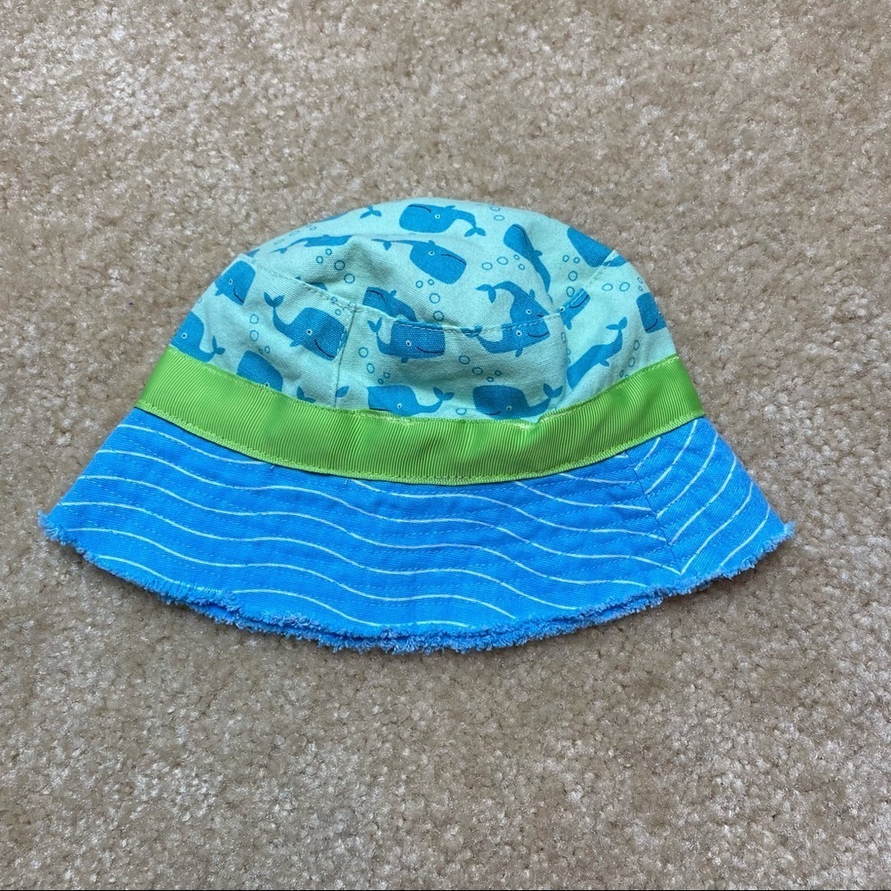 Little Wishes Baby sun hat Whale design